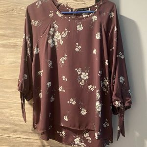 Womens size large purple blouse